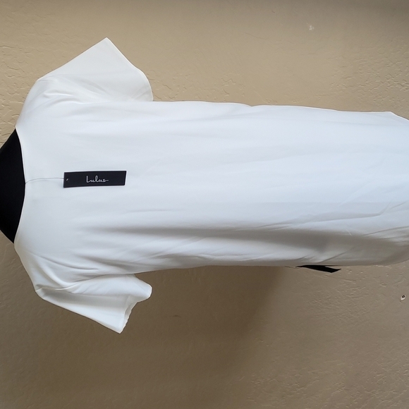Lulus White Short Sleeve Tunic  Size M - Picture 4 of 6
